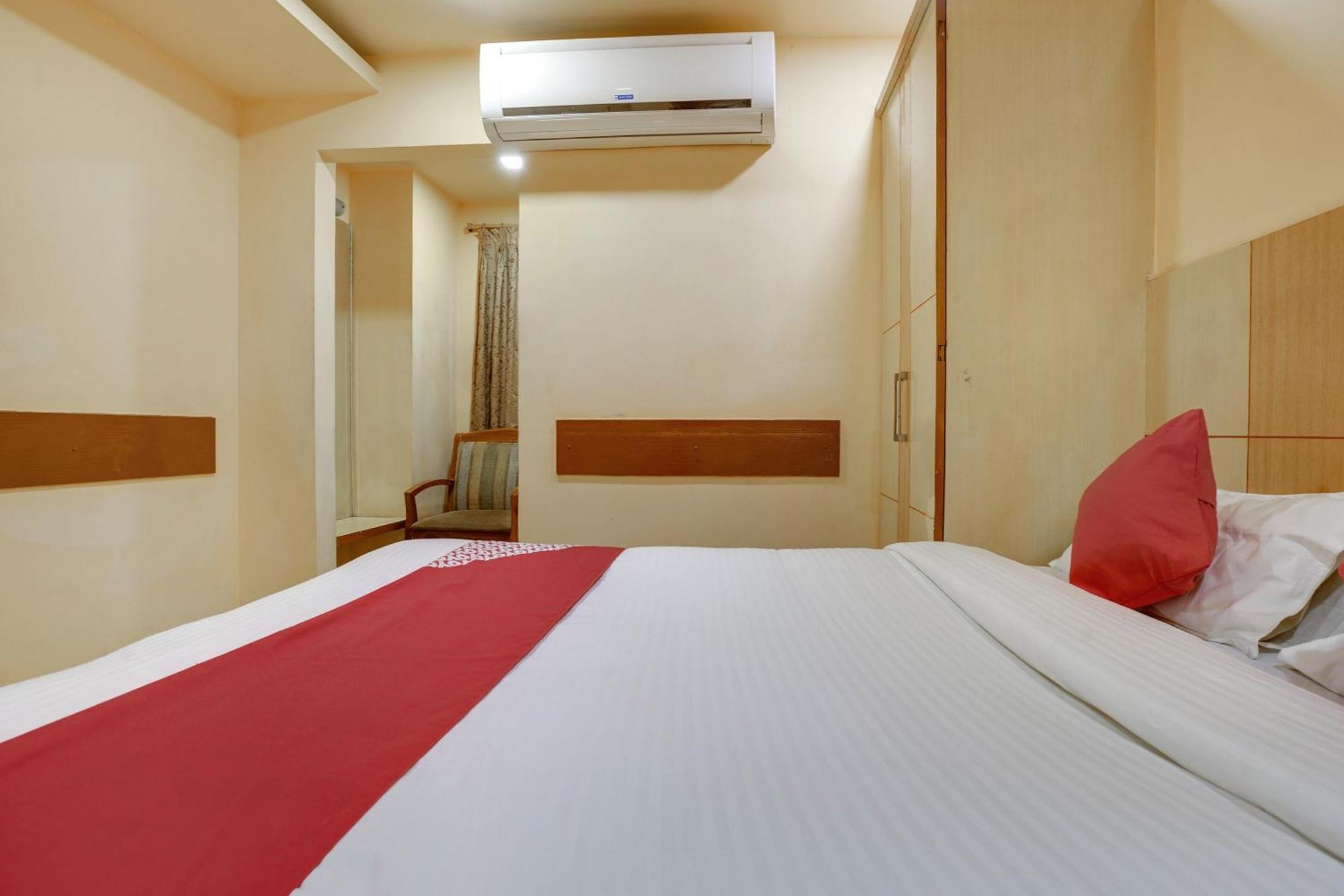 Hotel O Shanta Residency Lodge Sururnagar Exterior foto